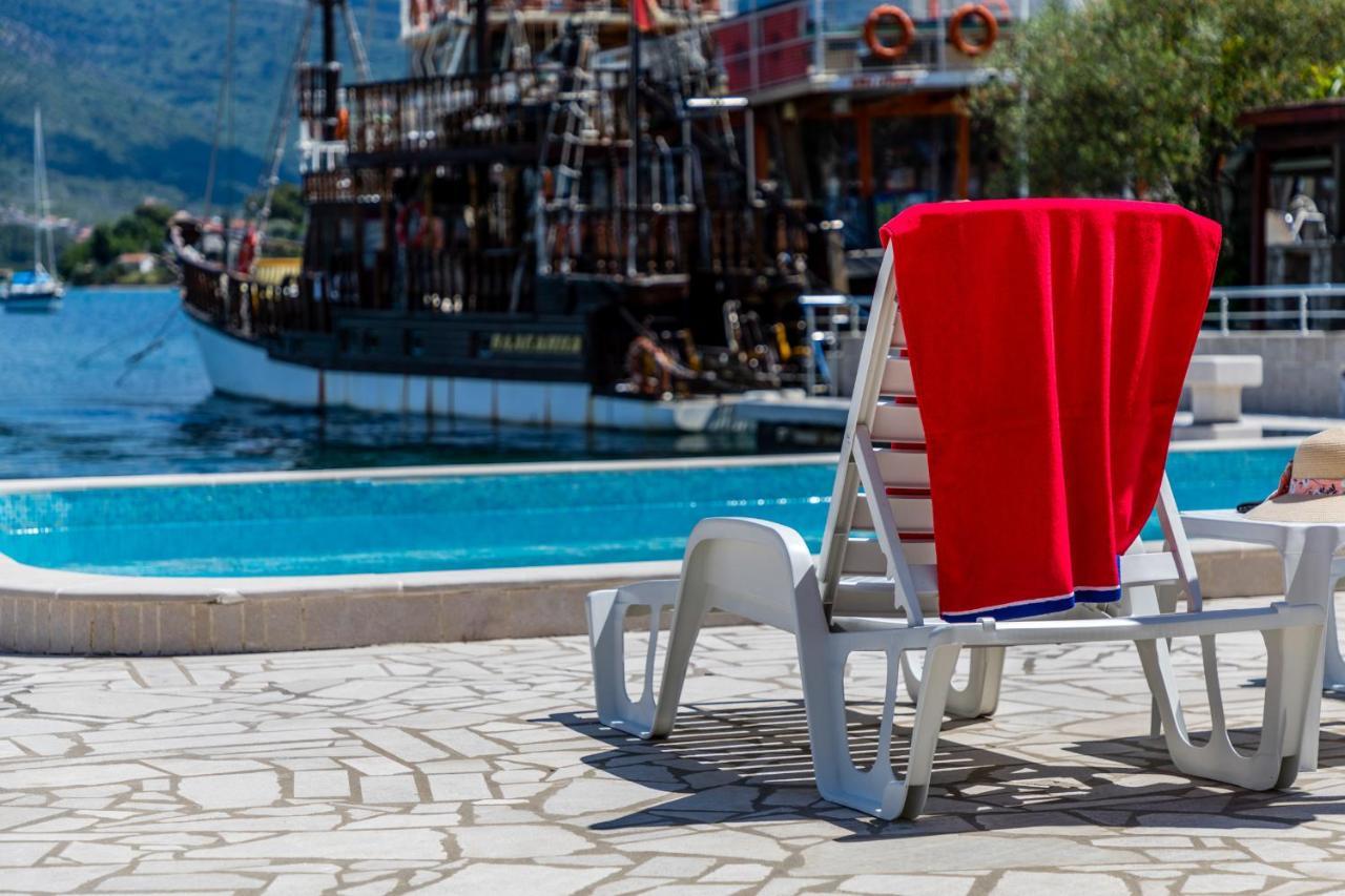 Apartments Tamaris Tivat Exterior photo